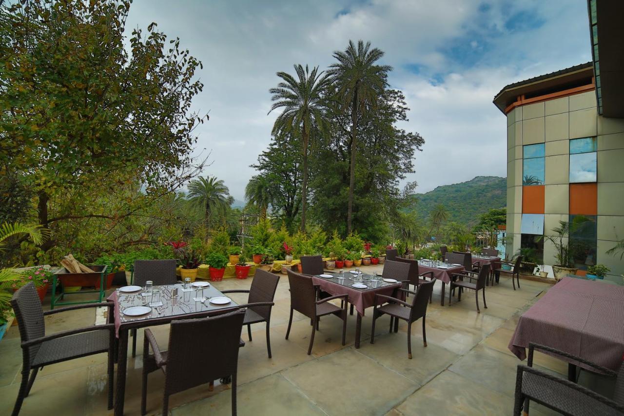 Hotel Rock Regency Mount Abu - A Boutique Rodetel Екстериор снимка